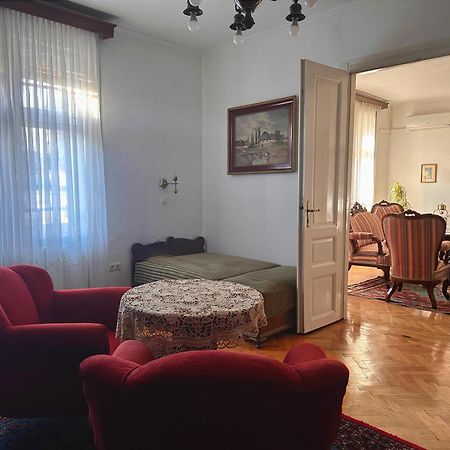 Romantic Villa - Pápa Buitenkant foto